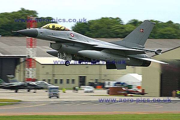 F-16AM E-074 Fairford 14072008 D044-22