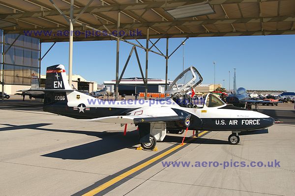 T-37B 60-0086 Nellis AFB 08112008 D065-14