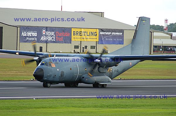 C-160R R158 Fairford 11072008 D048-23